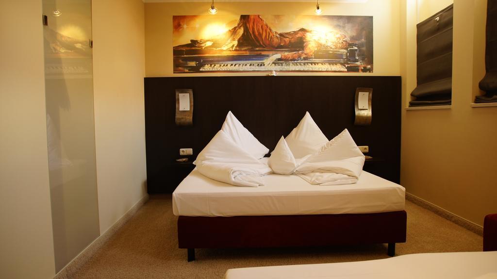 Hotel Gersthofer Auszeit Gersthofen Exteriér fotografie